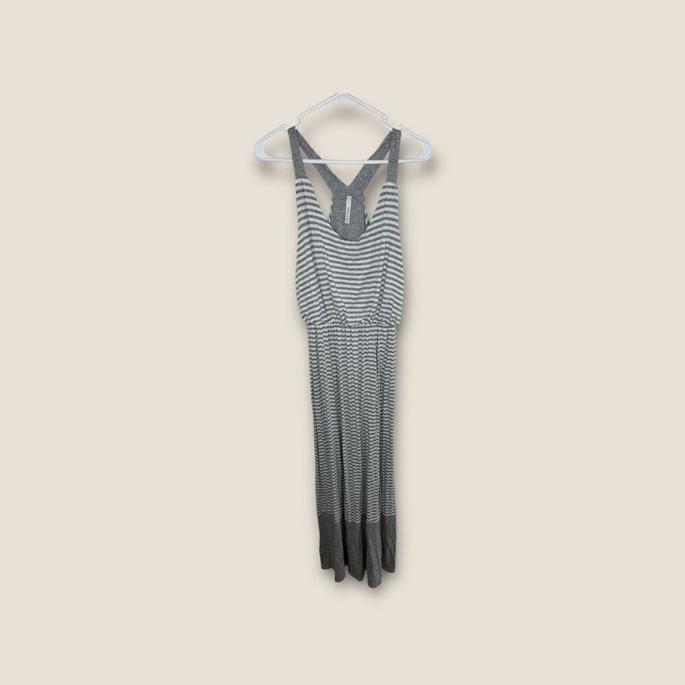 Gilli Full Length Maxi Dress Gray/White Size Small Long Beachy
